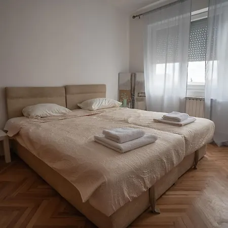 Apartment Ana's *